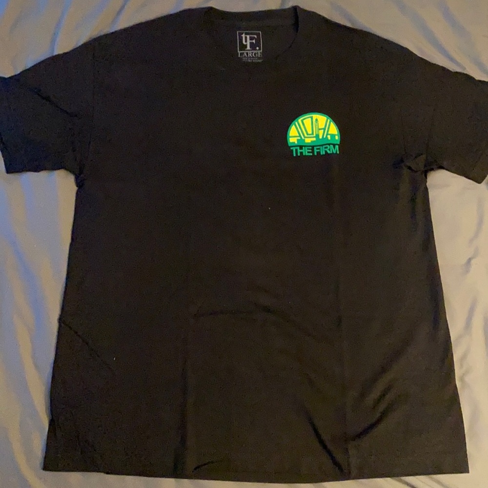 The Firm Hawaii aloha tee size L